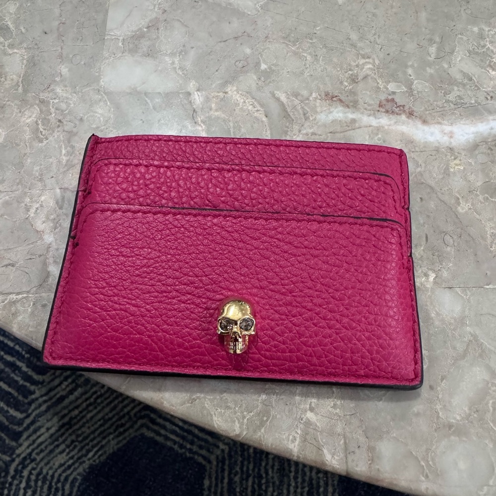 Alexander McQueen skull, Card Case Pink, And Gold hardware